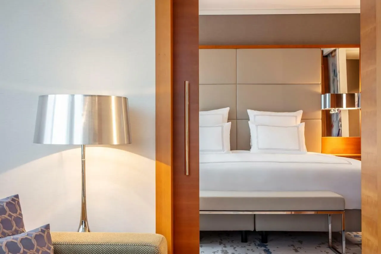 Becozy Self Check-In & Pop-Up Hotel Zurich Switzerland