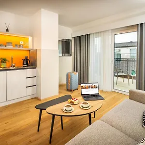 Lyf Schoenbrunn 4* Viena