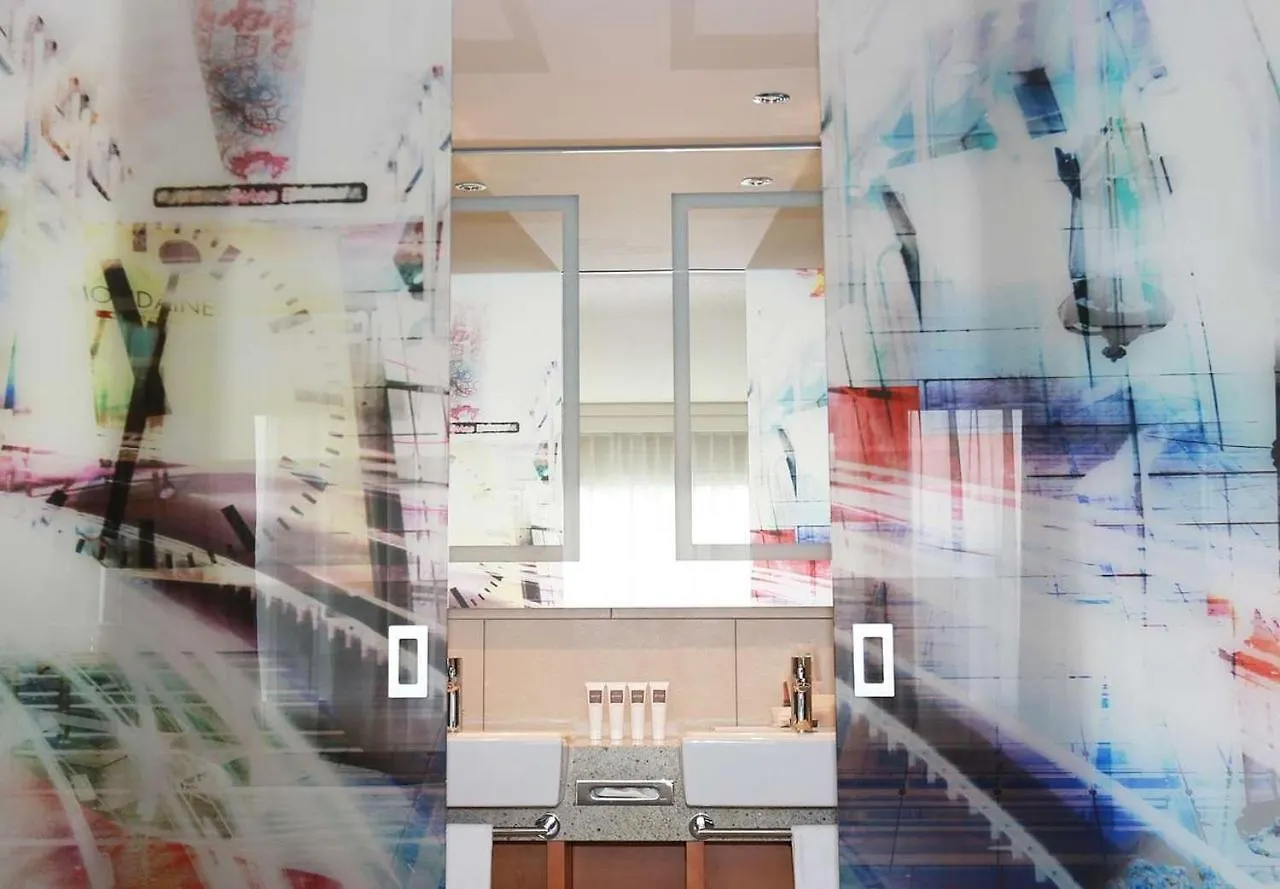 **** Hotel Swissotel Zürich Schweiz